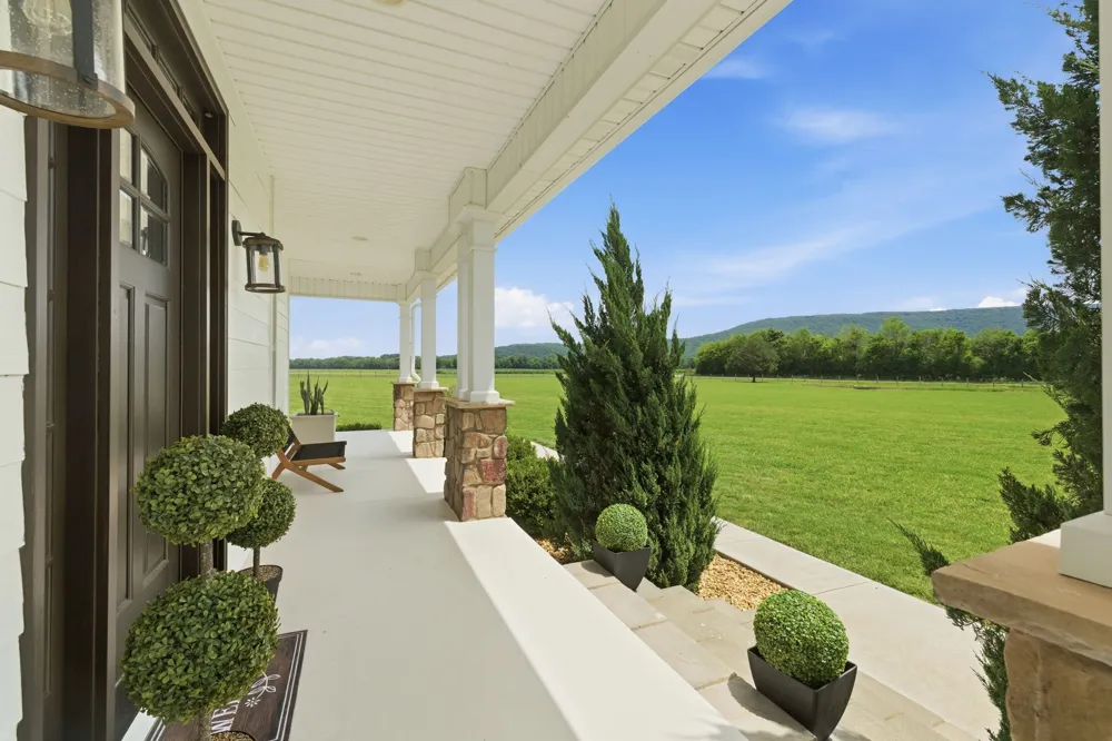 354 Garner Rd Decherd, TN 37324