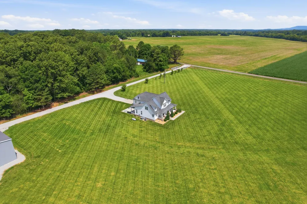 354 Garner Rd Decherd, TN 37324