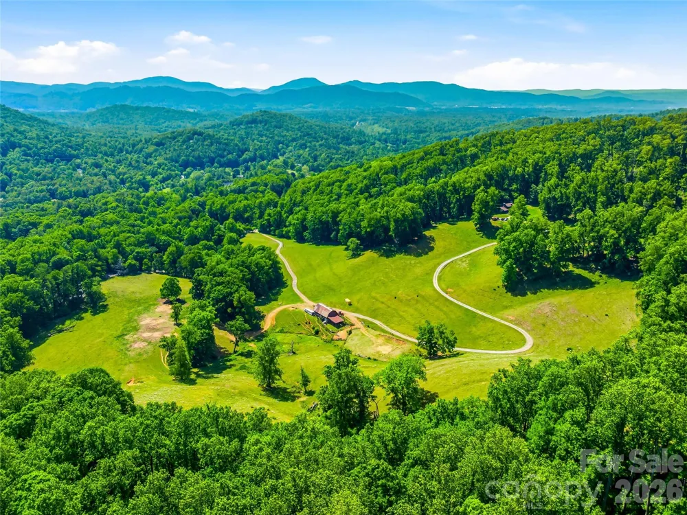 52 Chapel Hill Church Road Asheville, NC 28803