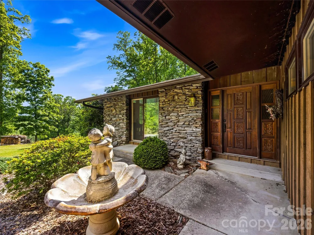 52 Chapel Hill Church Road Asheville, NC 28803