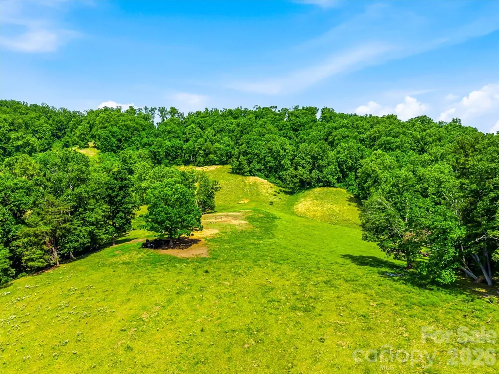 52 Chapel Hill Church Road Asheville, NC 28803