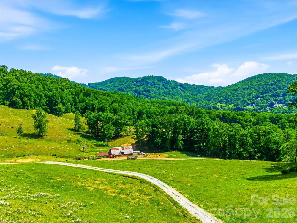 52 Chapel Hill Church Road Asheville, NC 28803