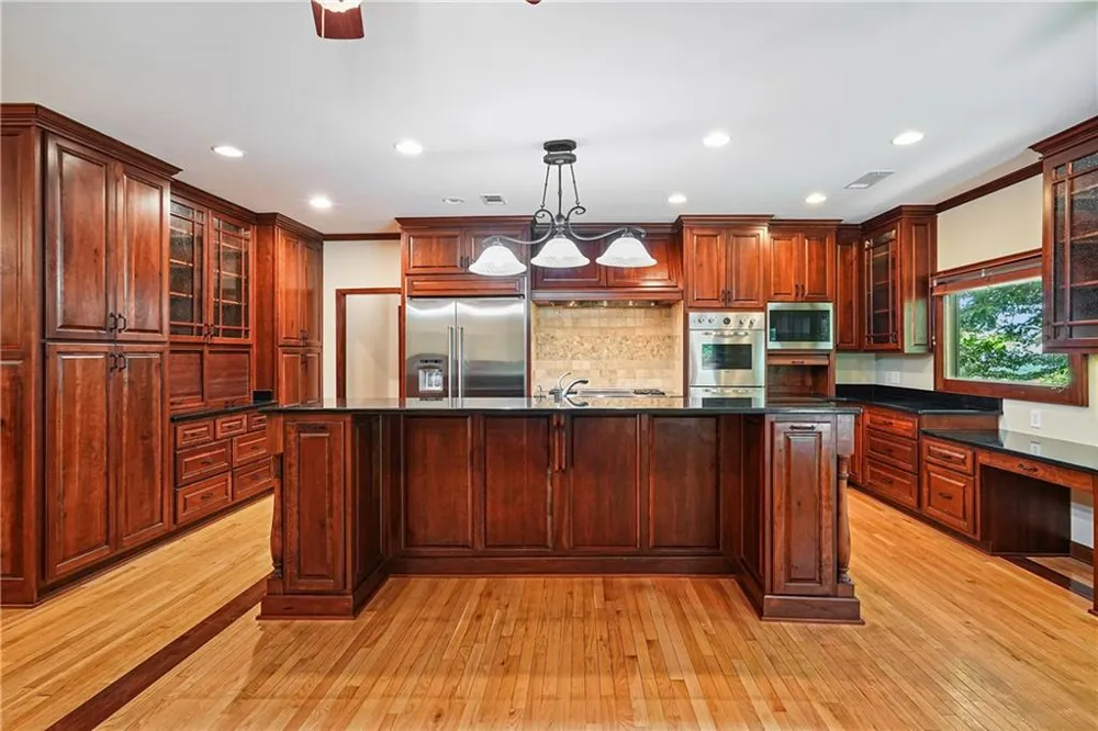 309 Summit Drive Big Canoe, GA 30143