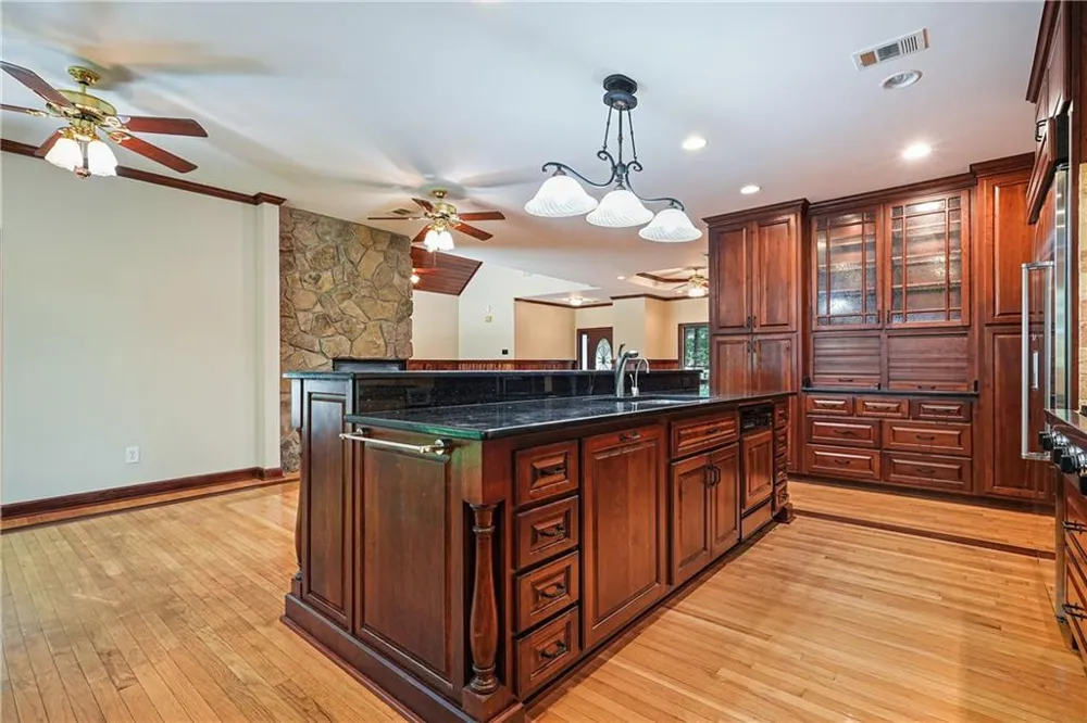 309 Summit Drive Big Canoe, GA 30143