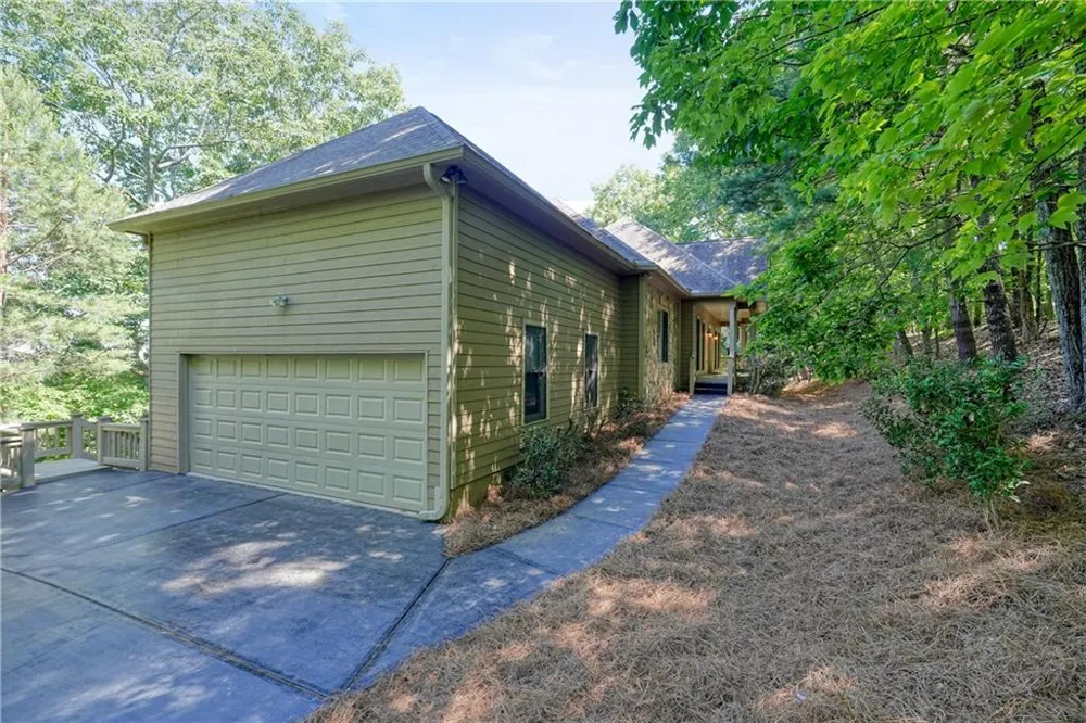 309 Summit Drive Big Canoe, GA 30143