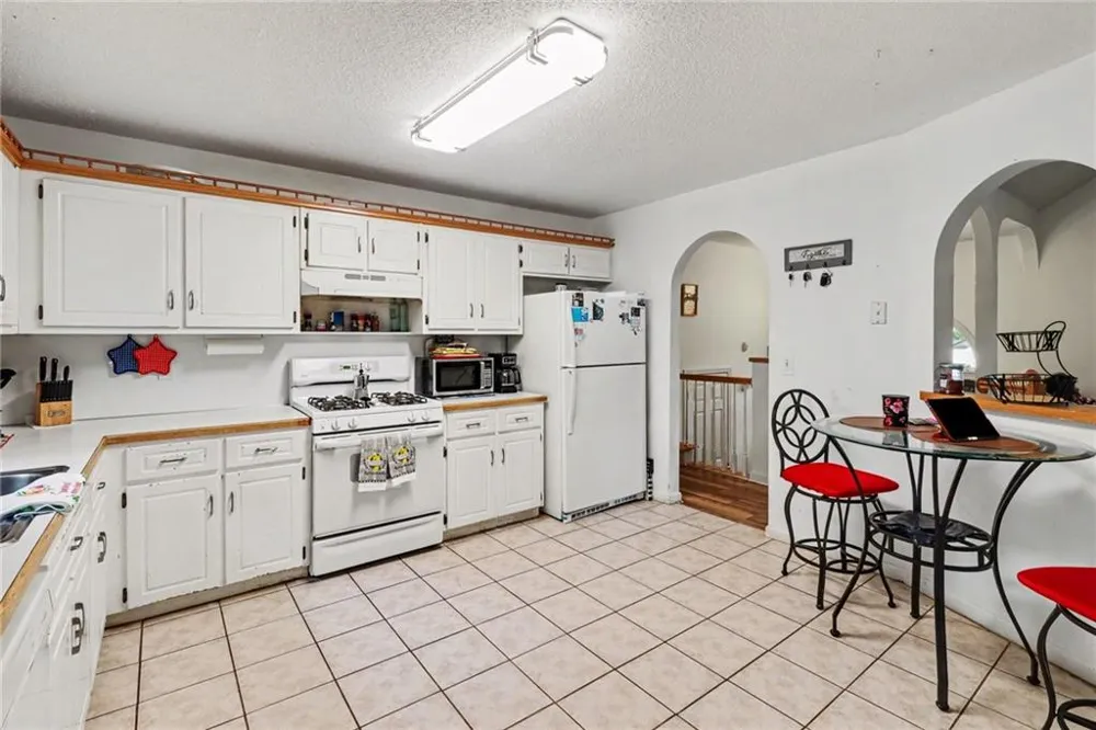 248 Laiken Drive Jasper, GA 30143