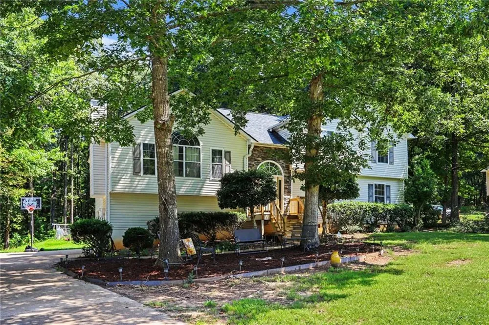 248 Laiken Drive Jasper, GA 30143