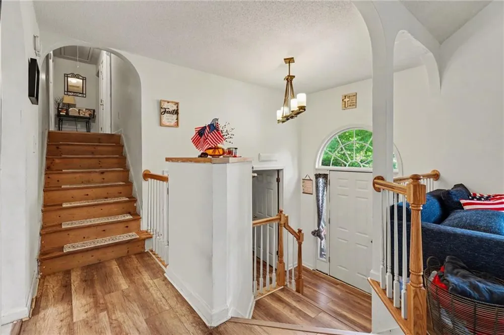 248 Laiken Drive Jasper, GA 30143