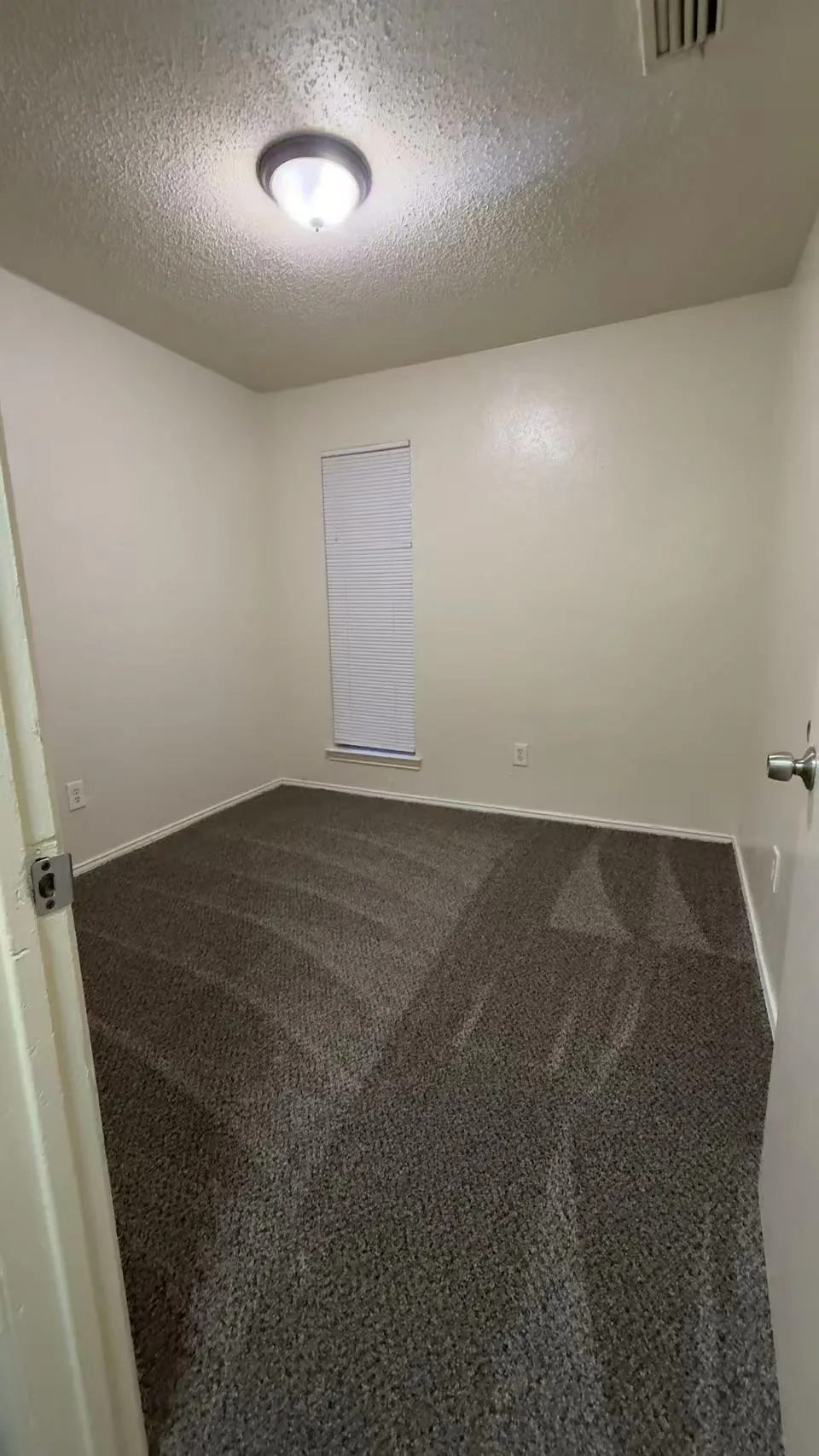 6216 Locust Street Rowlett, TX 75089