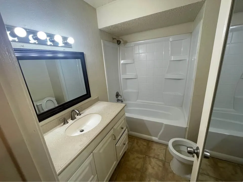 6216 Locust Street Rowlett, TX 75089