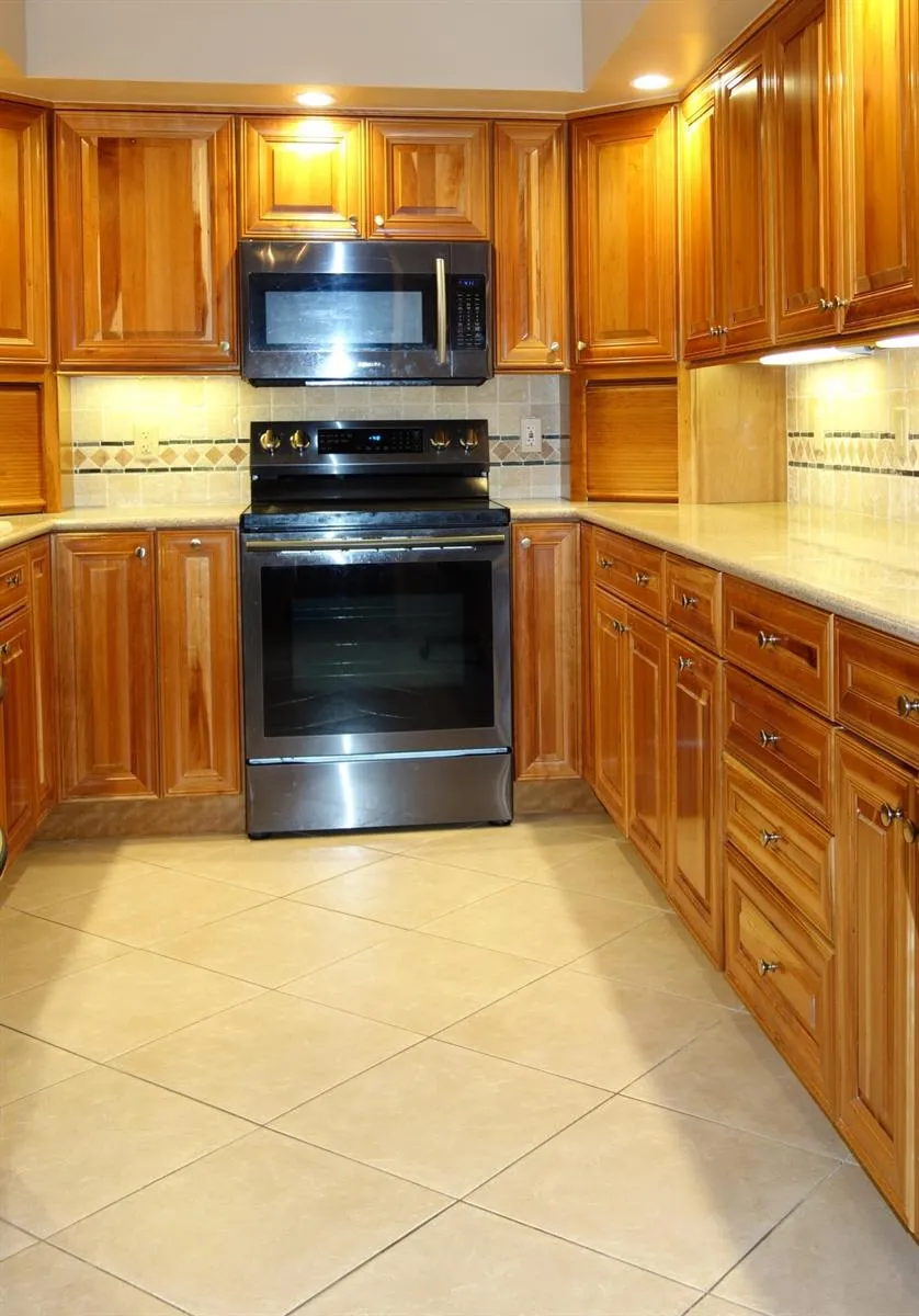 3507 Oaks Way #307 Pompano Beach, FL 33069