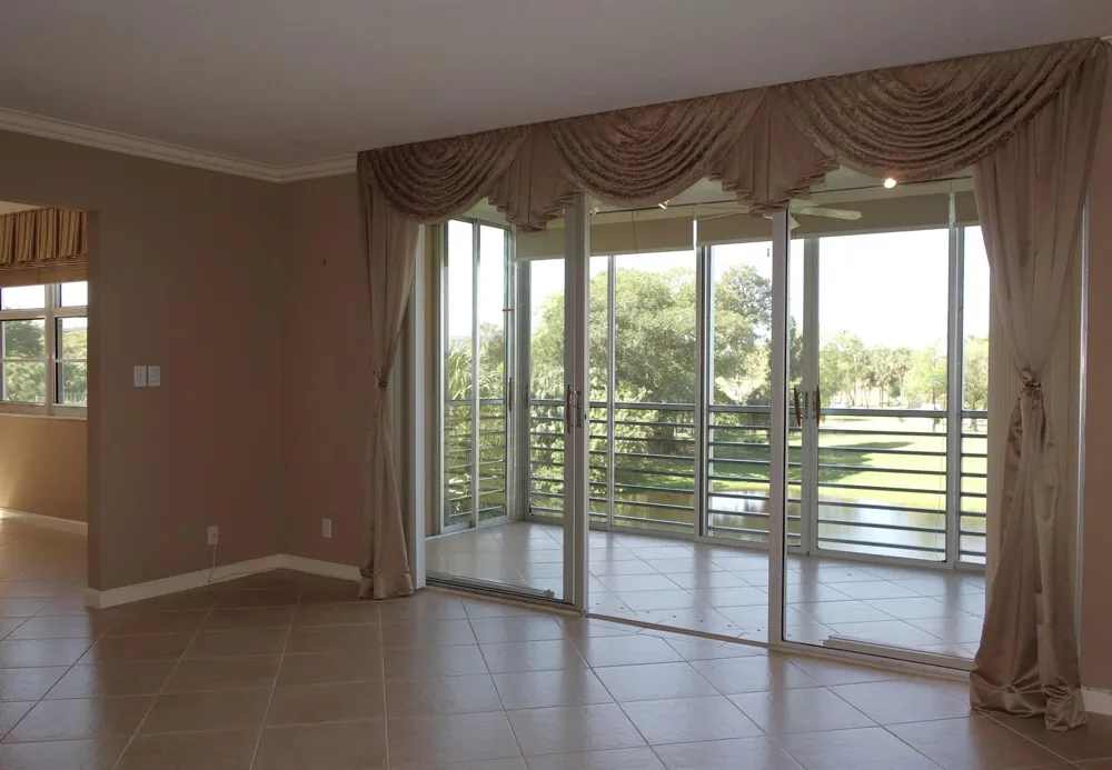 3507 Oaks Way #307 Pompano Beach, FL 33069