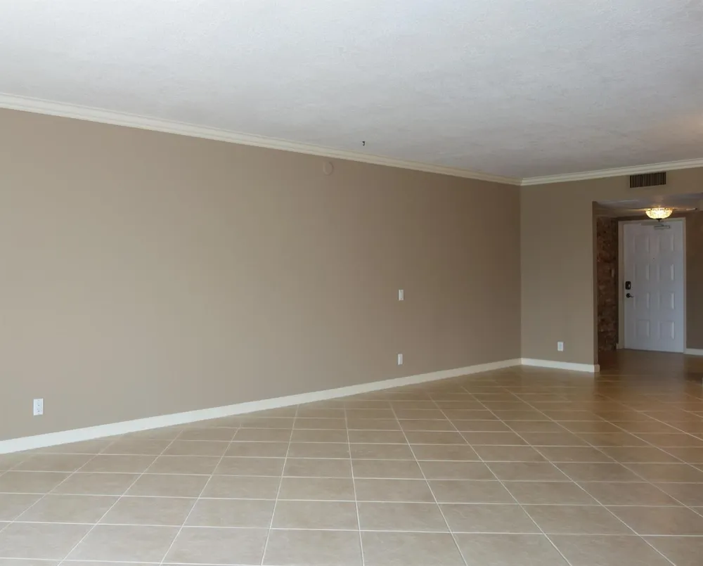 3507 Oaks Way #307 Pompano Beach, FL 33069