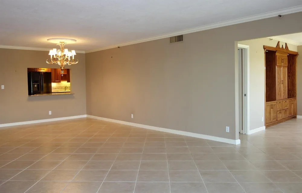 3507 Oaks Way #307 Pompano Beach, FL 33069