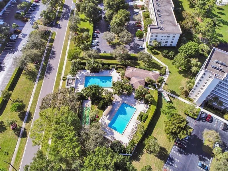 3507 Oaks Way #307 Pompano Beach, FL 33069