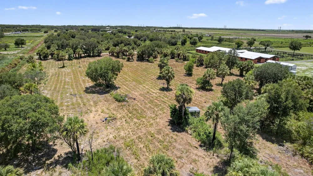 Xx Bedu Court Loxahatchee, FL 33470