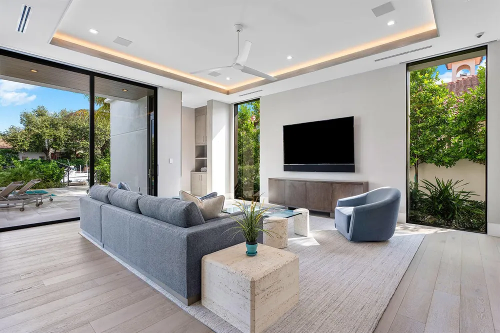 175 W Alexander Palm Road Boca Raton, FL 33432