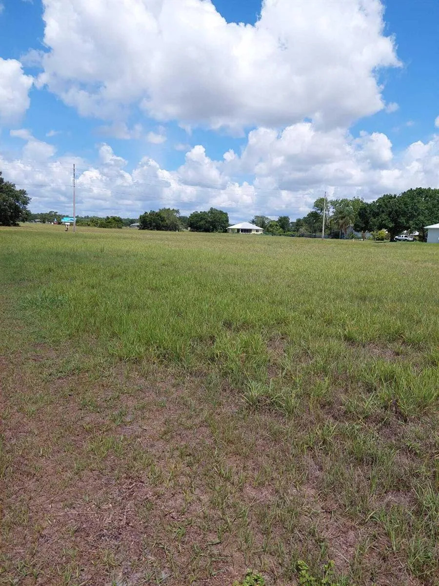 7924 Castile Road Sebring, FL 33876