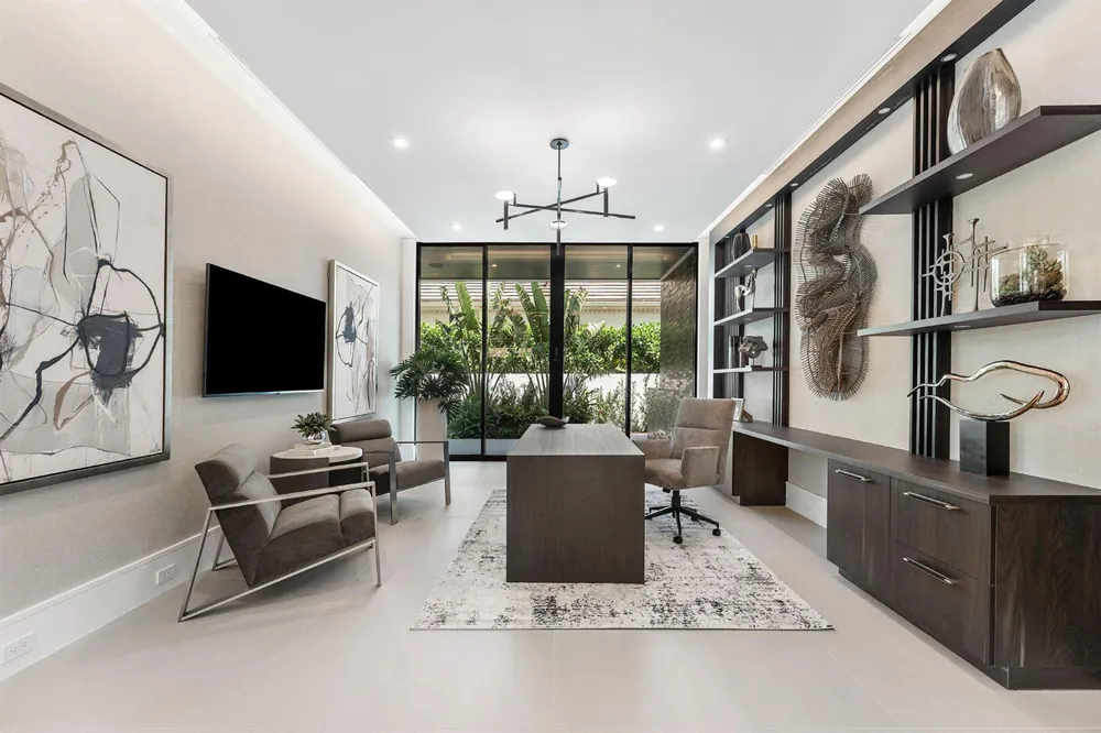 169 W Coconut Palm Road Boca Raton, FL 33432