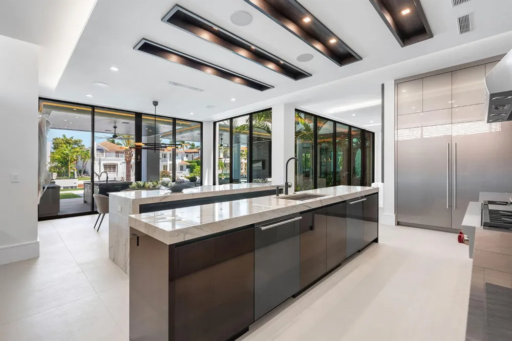 169 W Coconut Palm Road Boca Raton, FL 33432