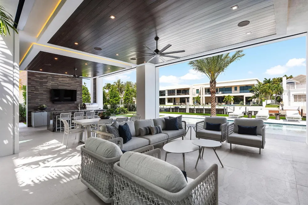 169 W Coconut Palm Road Boca Raton, FL 33432