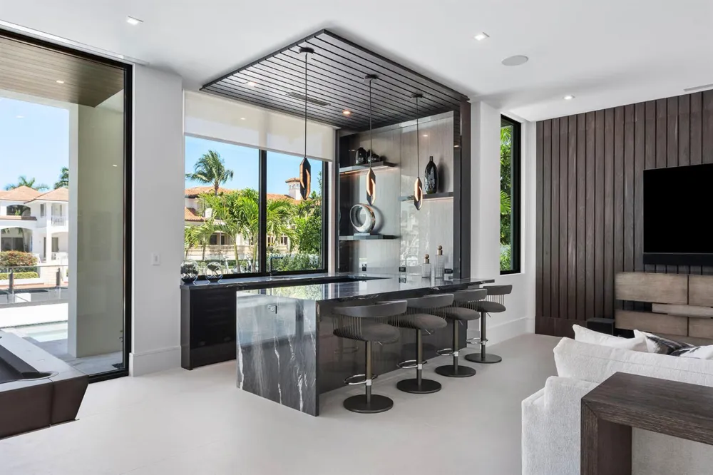169 W Coconut Palm Road Boca Raton, FL 33432