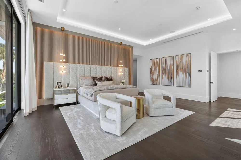 169 W Coconut Palm Road Boca Raton, FL 33432
