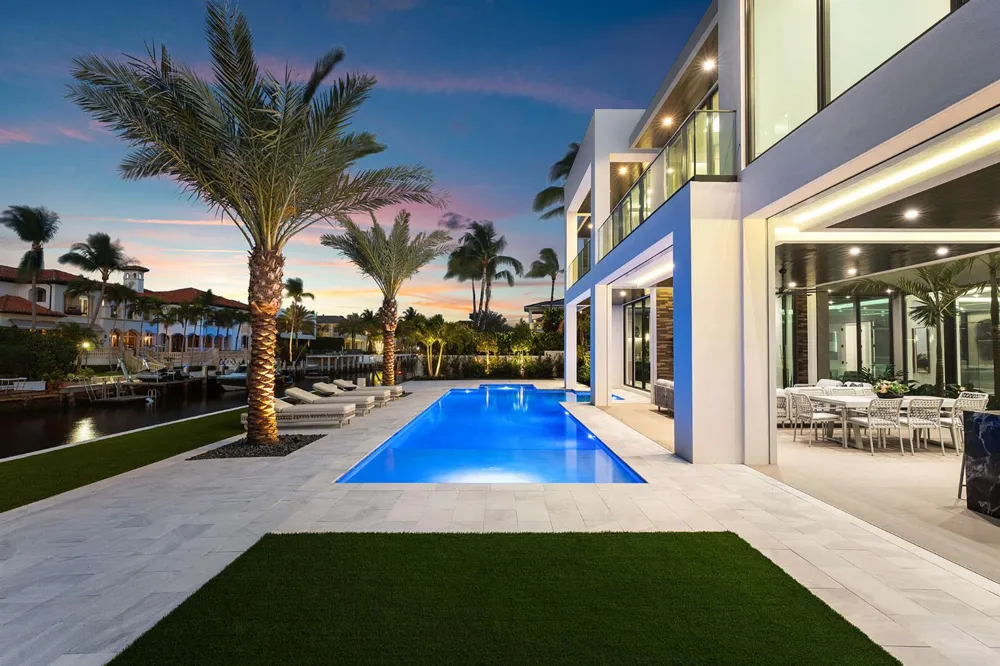 169 W Coconut Palm Road Boca Raton, FL 33432
