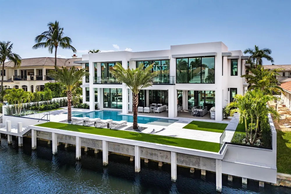 169 W Coconut Palm Road Boca Raton, FL 33432