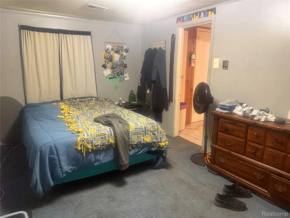 5716 Falkenbury Road Deerfield Township, MI 48461