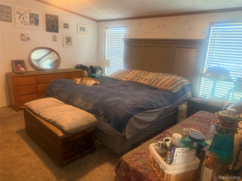 5716 Falkenbury Road Deerfield Township, MI 48461