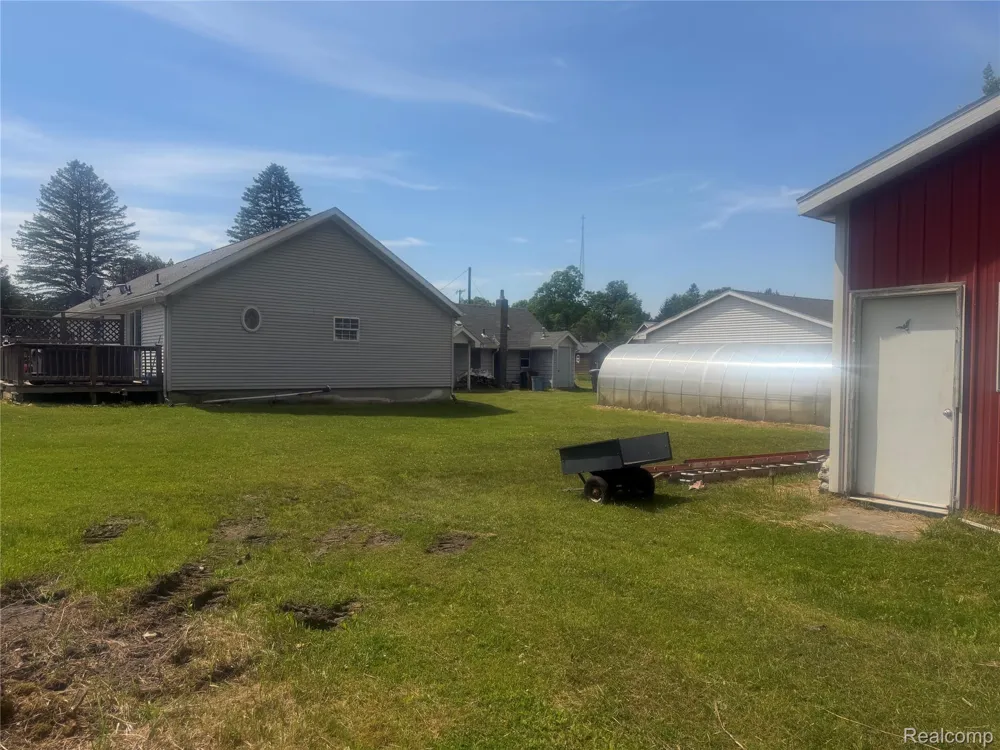 5716 Falkenbury Road Deerfield Township, MI 48461