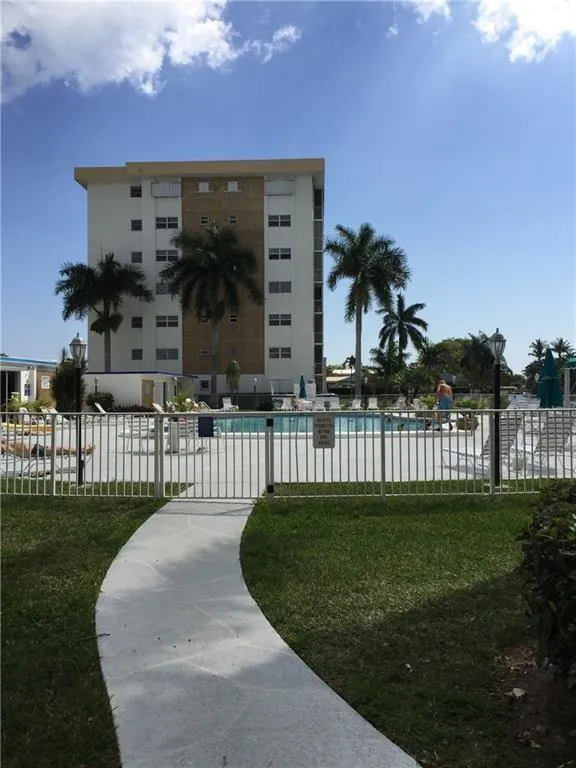 3040 NE 16th Avenue #303 A Oakland Park, FL 33334