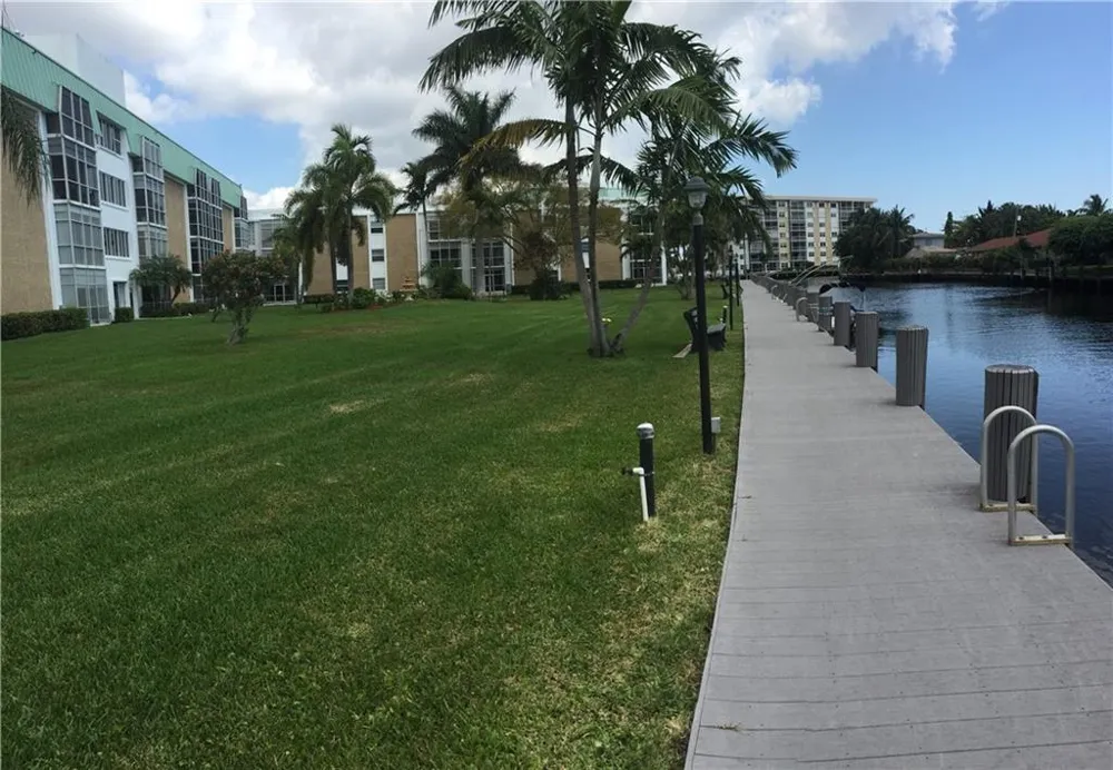 3040 NE 16th Avenue #303 A Oakland Park, FL 33334