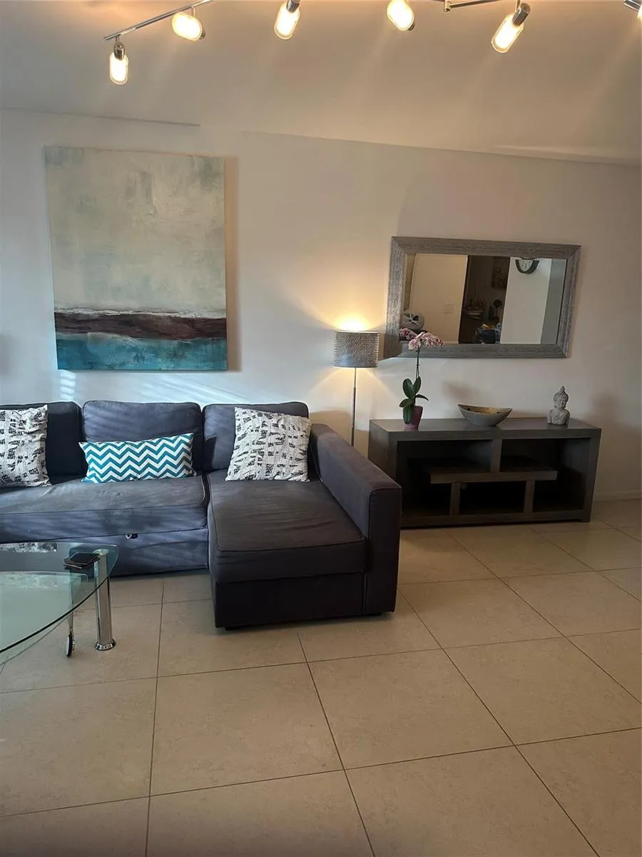 119 NE 19th Court #215 G Wilton Manors, FL 33305