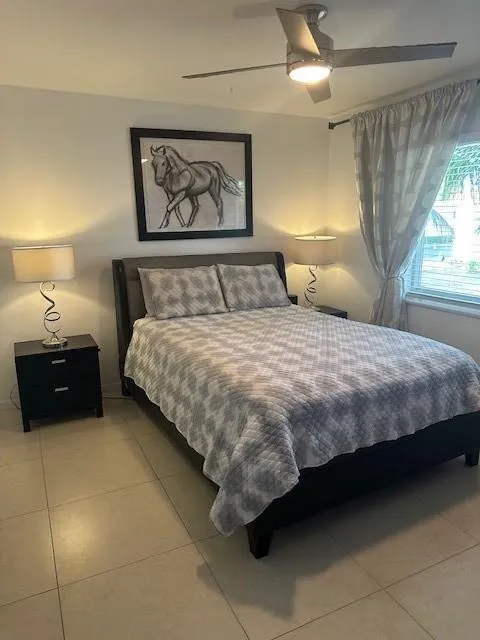 119 NE 19th Court #215 G Wilton Manors, FL 33305