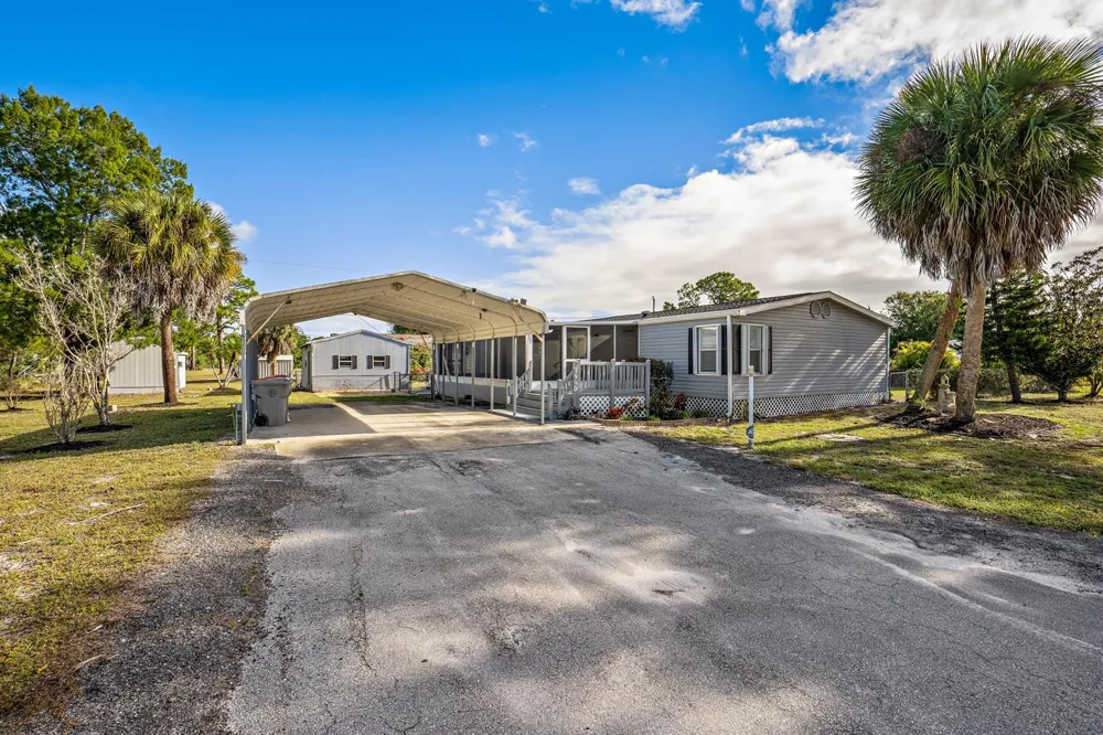 7990 129th Place Sebastian, FL 32958