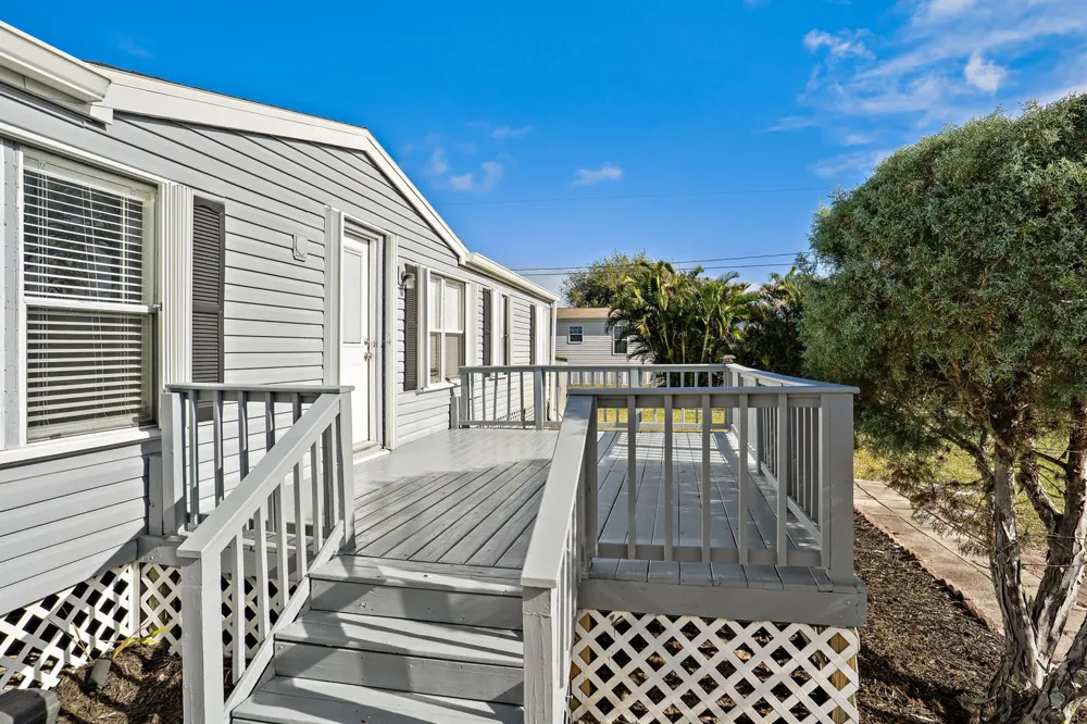 7990 129th Place Sebastian, FL 32958