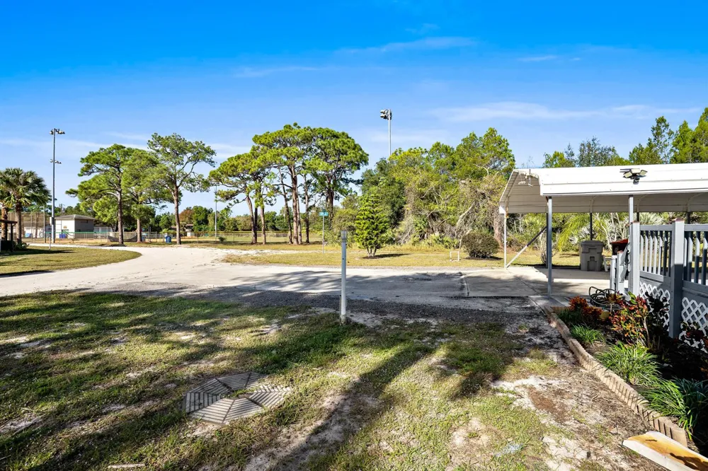 7990 129th Place Sebastian, FL 32958