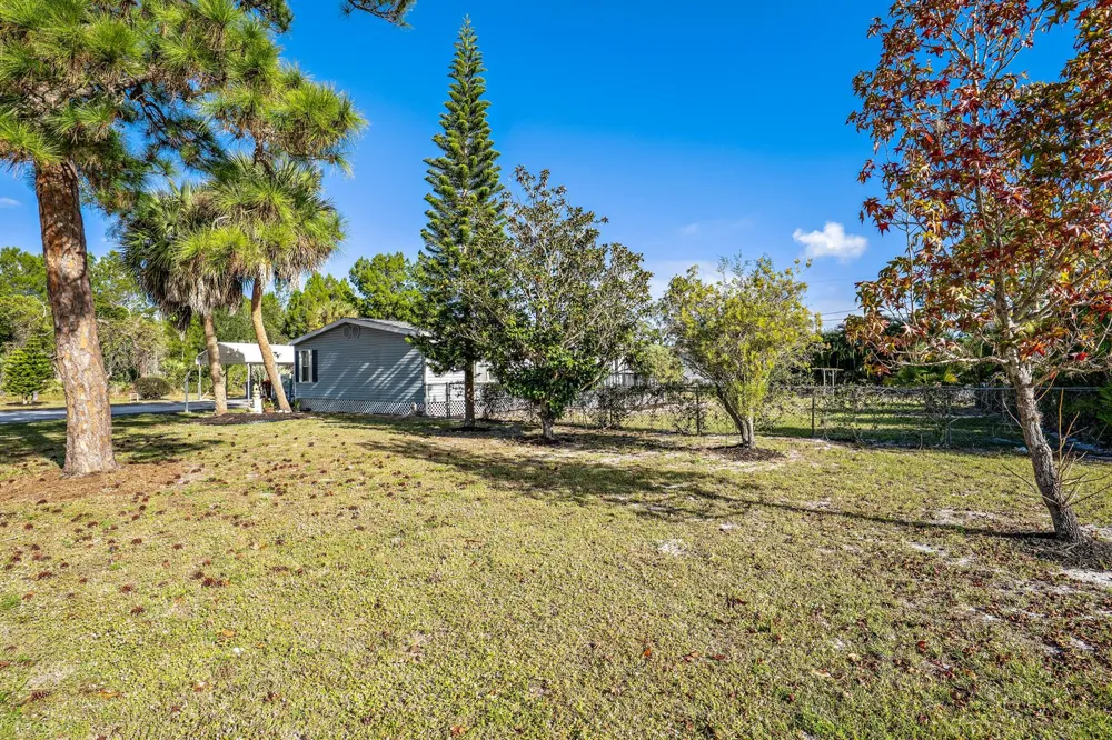 7990 129th Place Sebastian, FL 32958