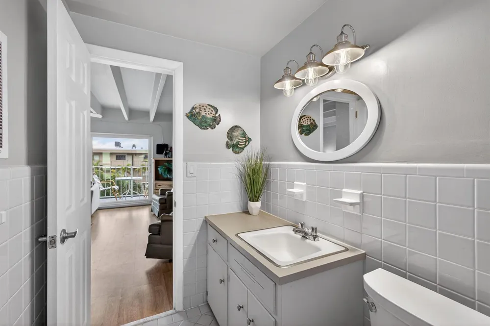 4001 S Ocean Boulevard #315 South Palm Beach, FL 33480