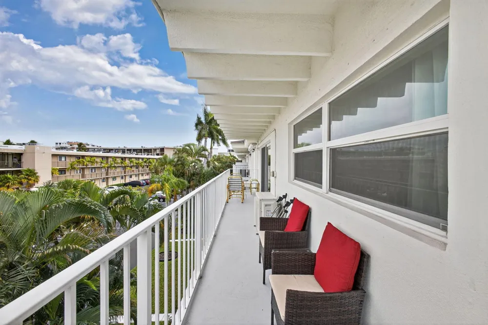 4001 S Ocean Boulevard #315 South Palm Beach, FL 33480
