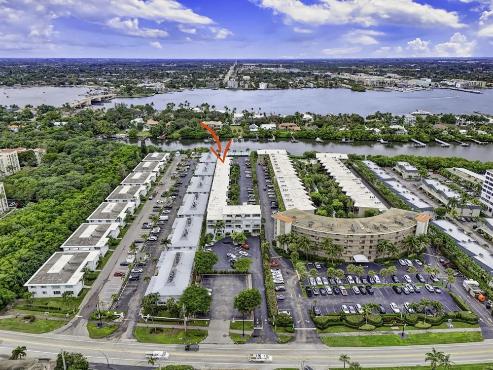 4001 S Ocean Boulevard #315 South Palm Beach, FL 33480