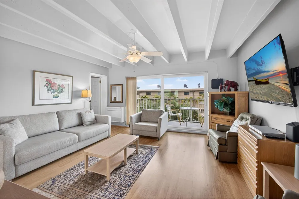 4001 S Ocean Boulevard #315 South Palm Beach, FL 33480