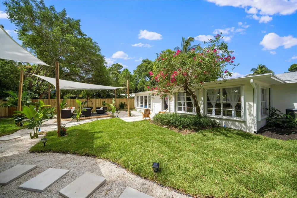 2706 10th Avenue Vero Beach, FL 32960