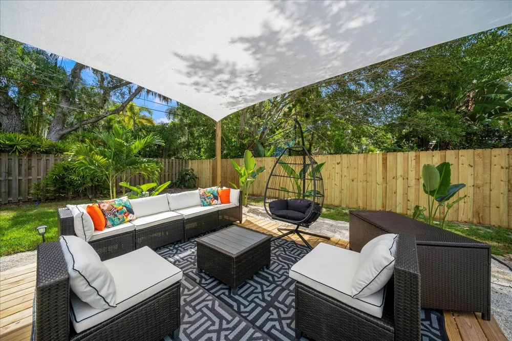 2706 10th Avenue Vero Beach, FL 32960