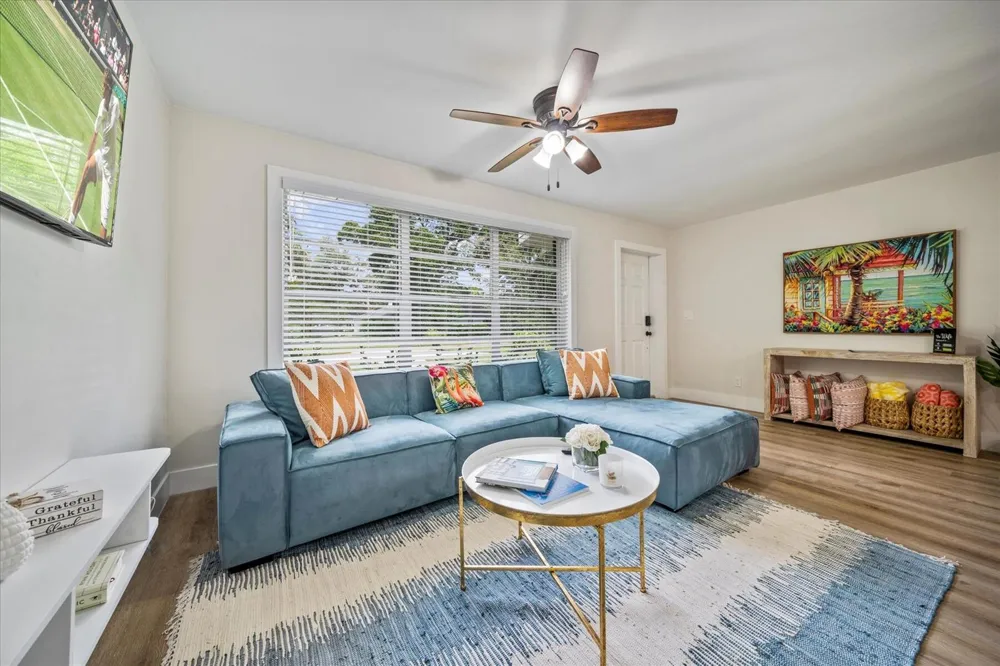 2706 10th Avenue Vero Beach, FL 32960