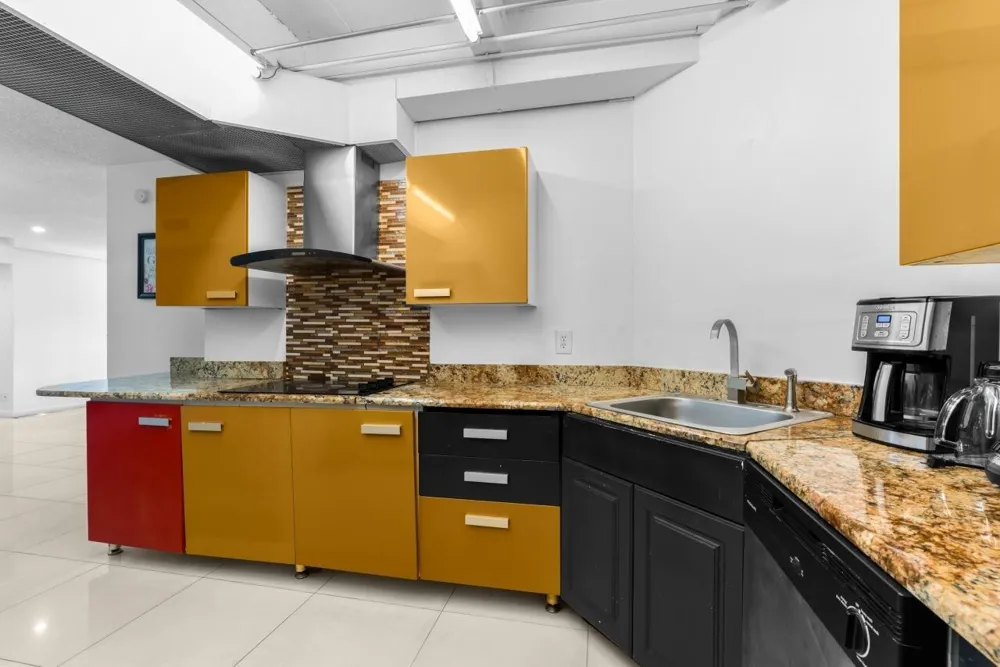 6301 Falls Cir Drive #307 Lauderhill, FL 33319