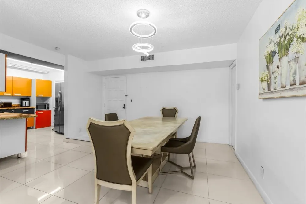 6301 Falls Cir Drive #307 Lauderhill, FL 33319