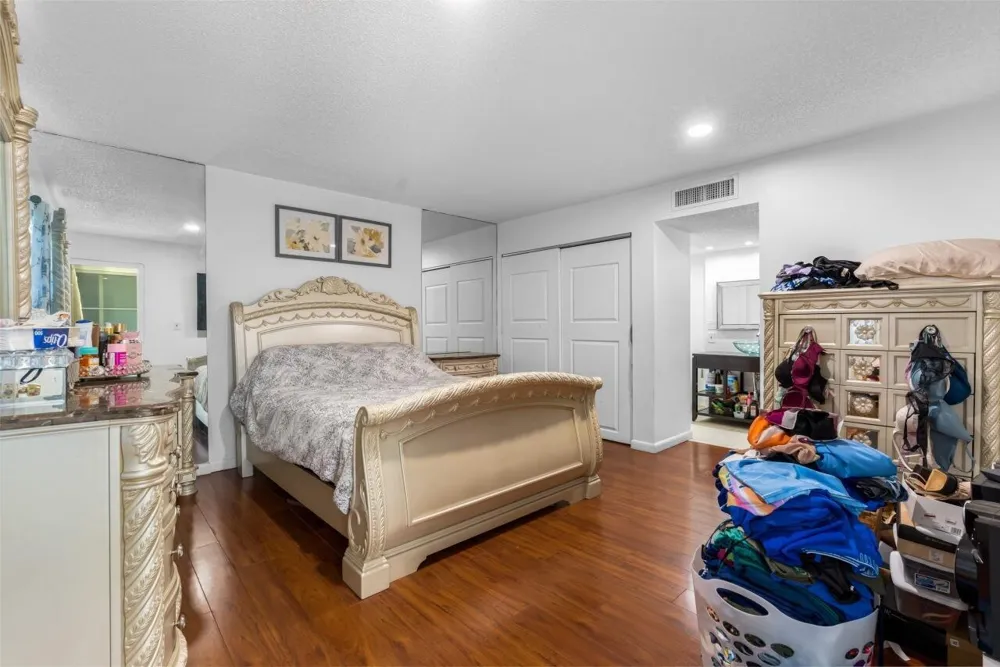 6301 Falls Cir Drive #307 Lauderhill, FL 33319